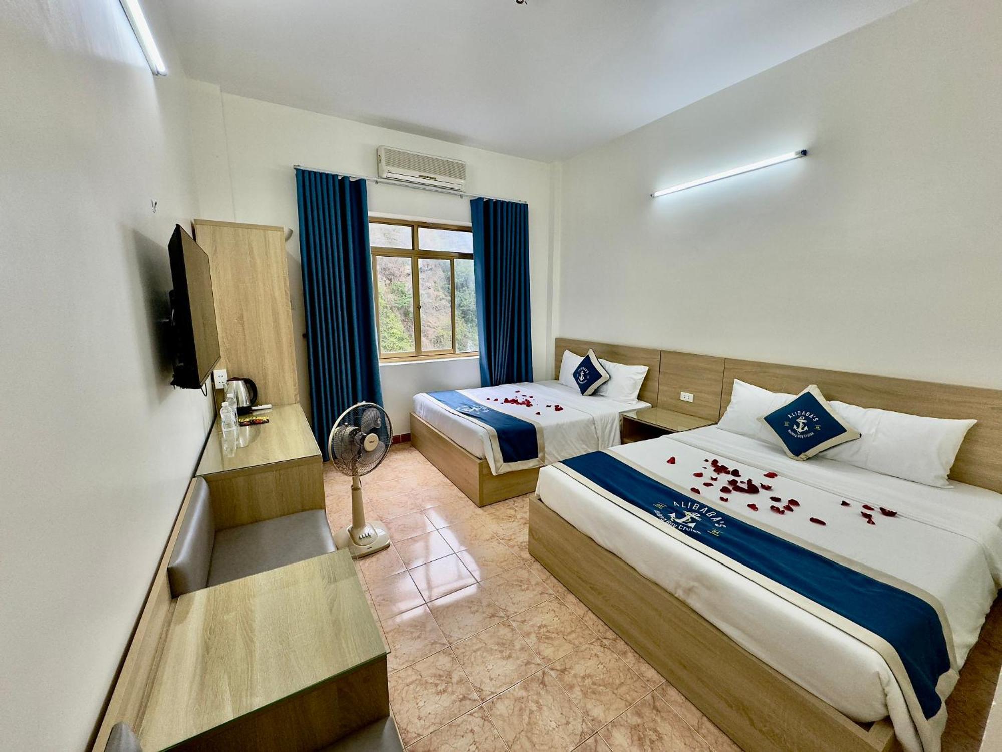 Cat Ba Plaza Hotel Dong Khe Sau Exterior foto