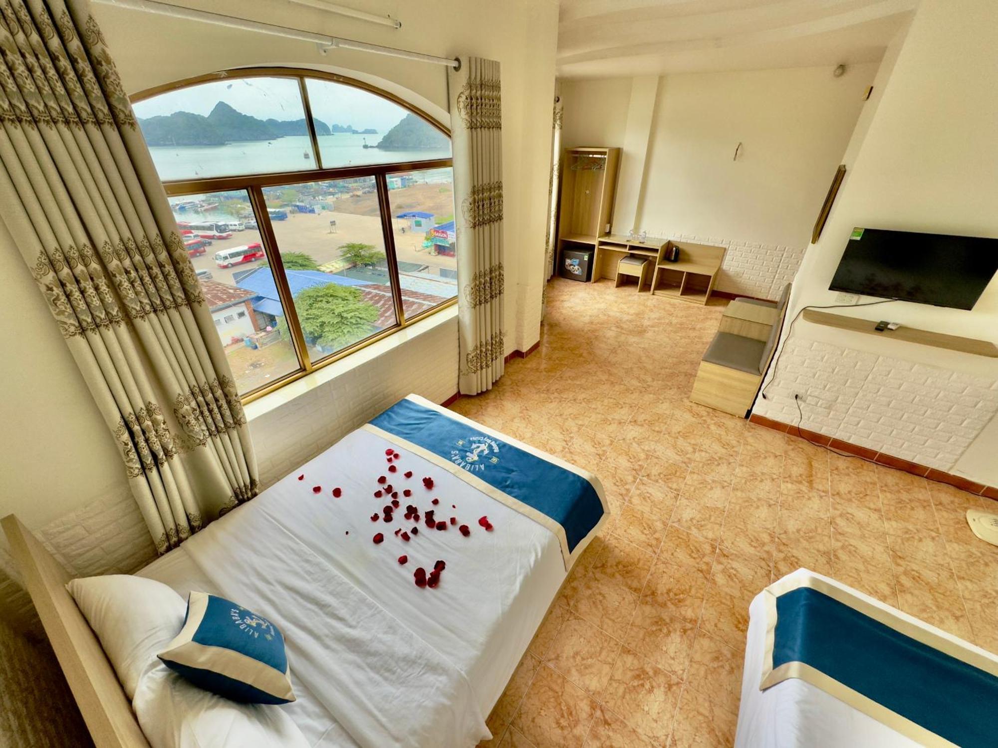Cat Ba Plaza Hotel Dong Khe Sau Exterior foto