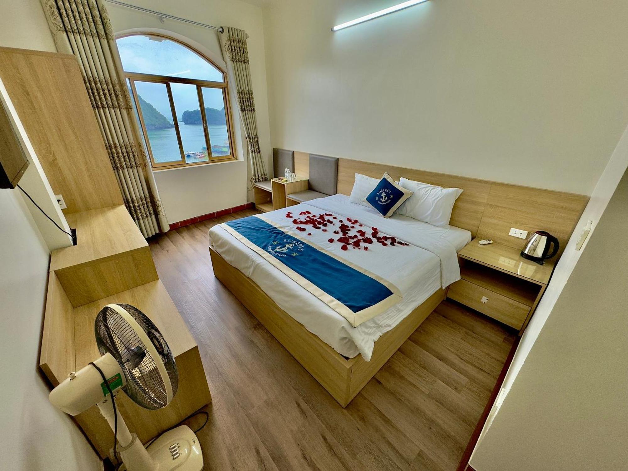 Cat Ba Plaza Hotel Dong Khe Sau Exterior foto
