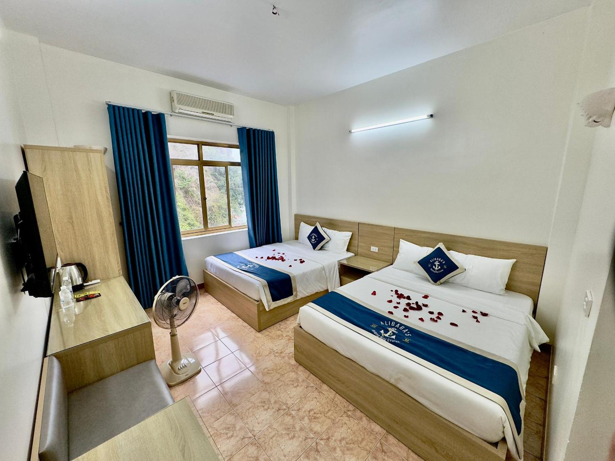 Cat Ba Plaza Hotel Dong Khe Sau Exterior foto